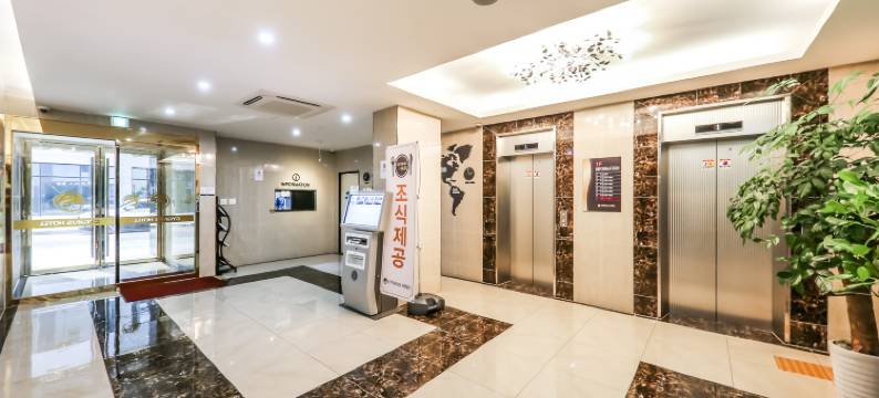 天鹅酒店(Cygnus Hotel)图片