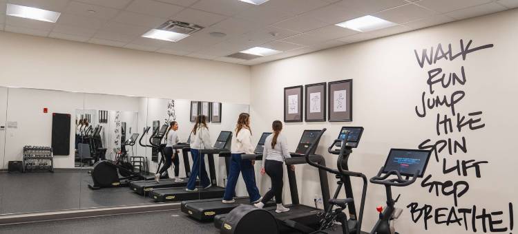 布拉德利酒店(The Bradley)图片