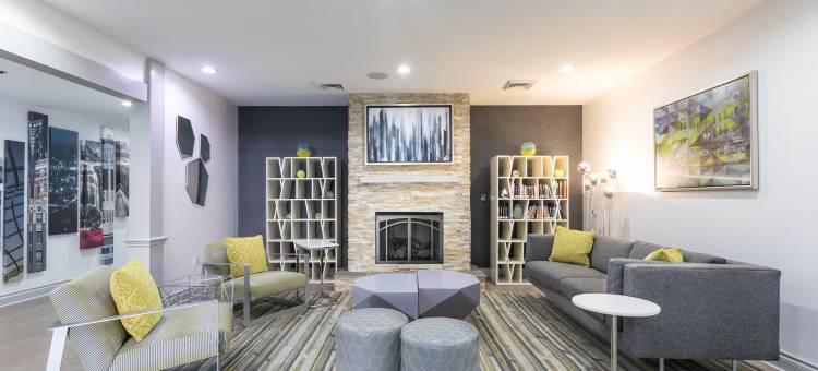 由雷迪森管理的 Country Inn & Suites 阿什维尔市中心隧道路(Country Inn & Suites by Radisson Asheville Downtown Tunnel Road)图片