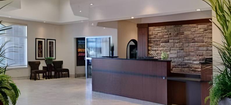 德雷顿谷华美达酒店(Ramada by Wyndham Drayton Valley)图片