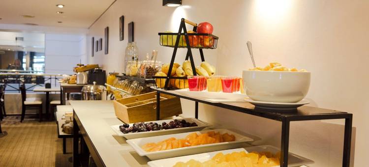 布宜诺斯艾利斯中心温德姆华美达酒店(Ramada by Wyndham Buenos Aires Centro)图片