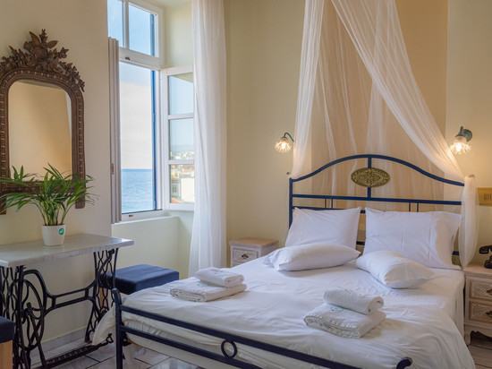 潘多拉套房酒店