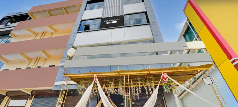 Super Townhouse Anisabad Near Mahavir Sansthan图片