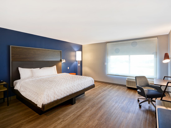 代顿比弗克里克希尔顿Tru酒店