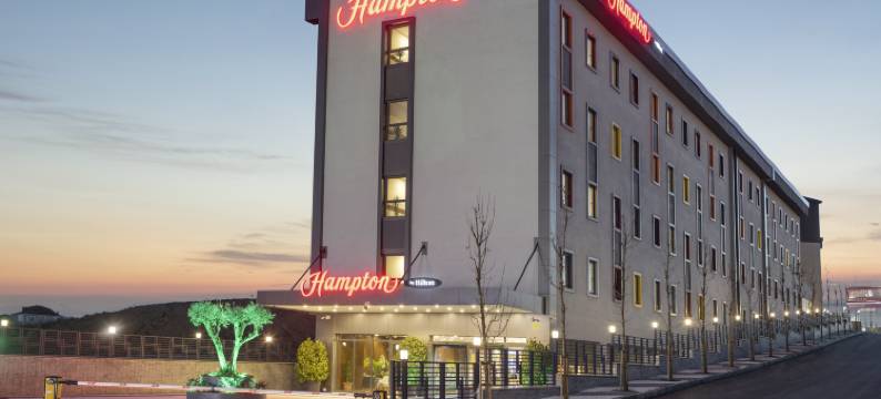 伊斯坦布尔阿尔纳武特科伊希尔顿欢朋酒店(Hampton by Hilton Istanbul Arnavutkoy)图片
