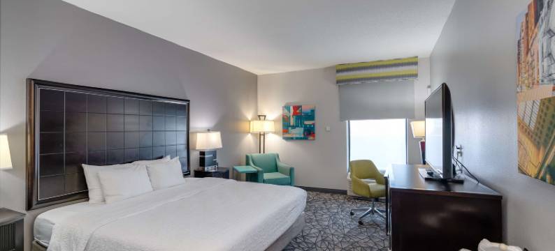 希尔顿欢朋酒店-西布卢明顿(Hampton Inn Bloomington-West)图片