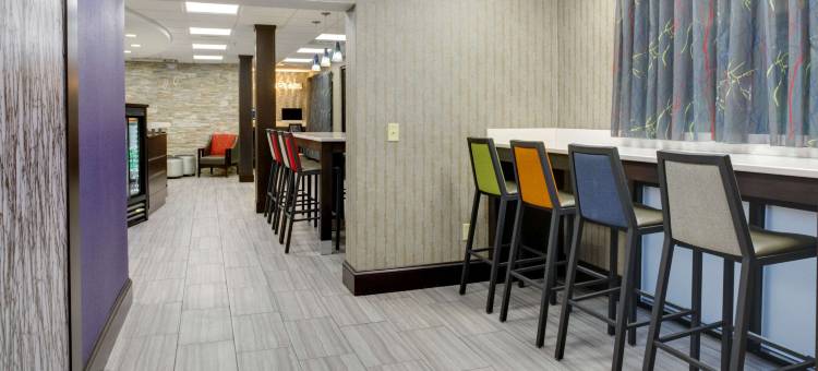 凯隆酒店-比尔特莫尔村(Clarion Inn Biltmore Village)图片