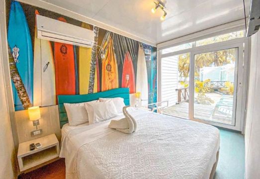 Hotel Reina del Mar by Dorado Hotel Overview