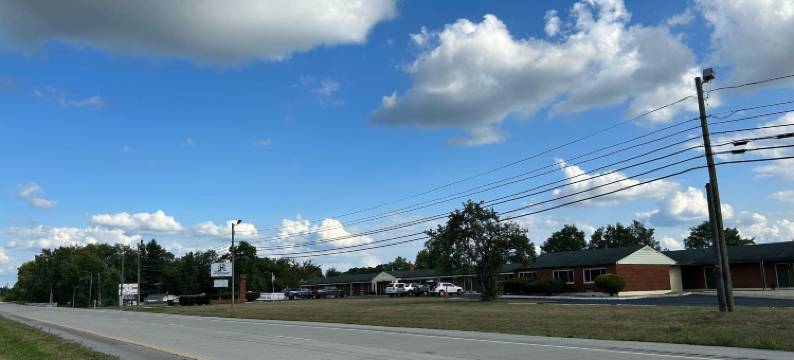 OYO希尔克雷斯特奥罗拉和劳伦斯堡汽车旅馆(Hillcrest Motel by OYO Aurora Near Lawrenceburg)图片