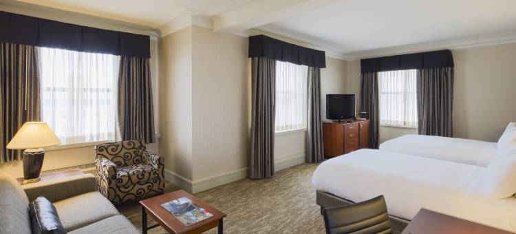 荷兰广场希尔顿酒店(Hilton Cincinnati Netherland Plaza)图片