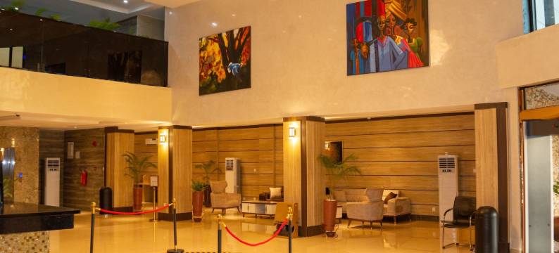 卡尔顿瑞士大酒店(Carlton Swiss Grand Hotel)图片