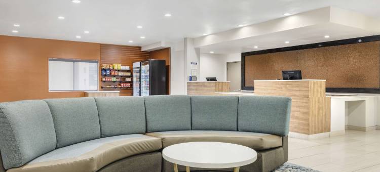 卡尔斯巴德贝斯特韦斯特海滨酒店(Best Western Carlsbad by the Sea)图片