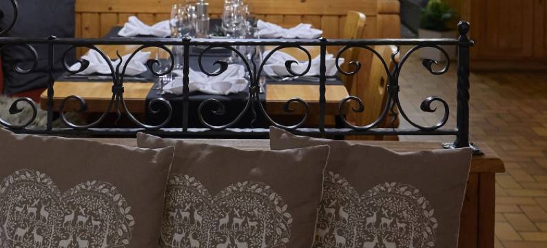 马德瑞萨旅馆(Madrisa Lodge)图片