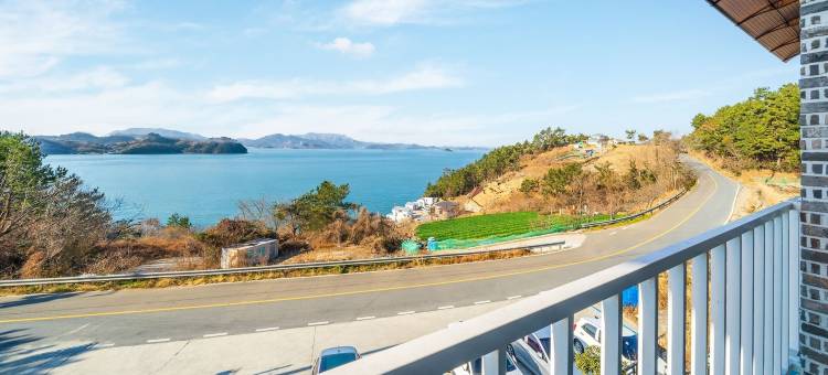 丽水Jplus旅馆(Yeosu Jplus Pension)图片