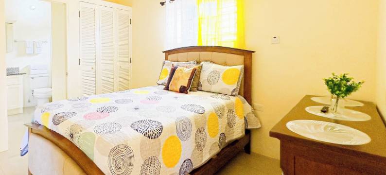 Jhadano别墅 3BR 游泳池接驳车至海滩3分钟(Jhadano Villa 3Br Pool Shuttle 3 Mins to Beach)图片