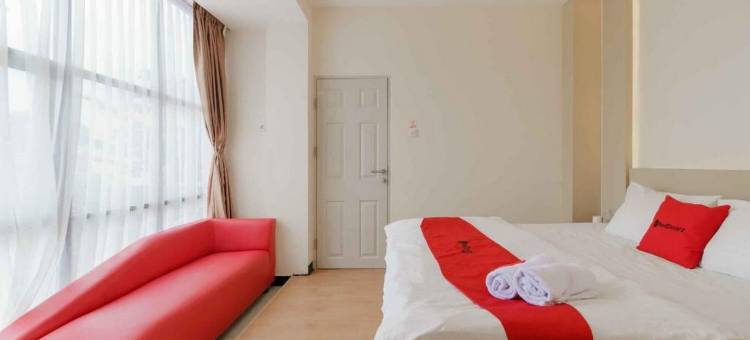 红多兹Plus酒店-近棉兰2号千禧ICT中心(RedDoorz Plus Near Millenium Ict Centre Medan 2)图片