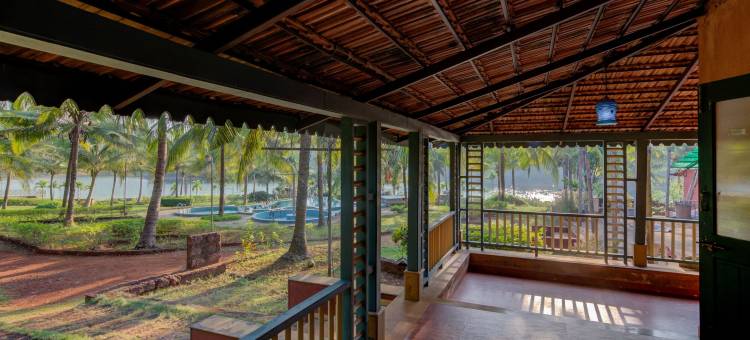 珊泰湖畔酒店-古哈加尔(Shantai by the Lake)图片