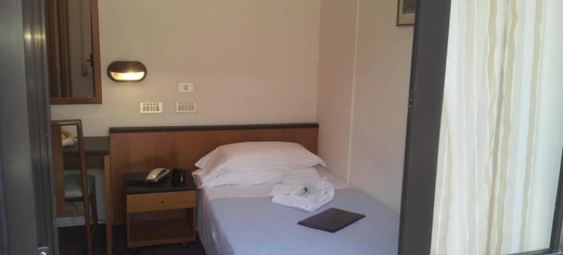 蒙特卡洛酒店(Hotel Montecarlo)图片