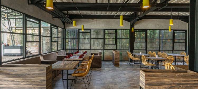 Summerville酒店和咖啡厅(Summerville Hotel & Coffee Shop)图片