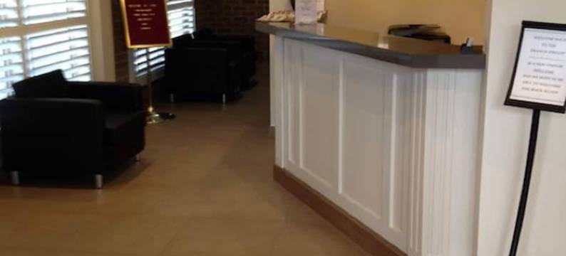 方济菲腊汽车旅馆服务式公寓(Francis Phillip Motor Inn and the Lodge)图片