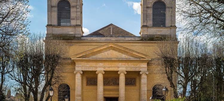 马孔索恩河畔美居酒店(Hôtel Mercure Mâcon Bord de Saône)图片