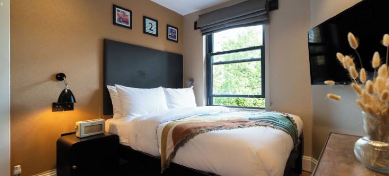 Room2伦敦哈默史密斯联排别墅(Room2 Hammersmith Townhouse)图片