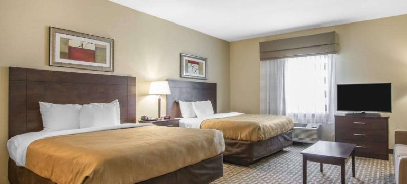 梅里迪恩 - 博尼塔湖美居套房酒店(MainStay Suites Meridian - Bonita Lakes)图片