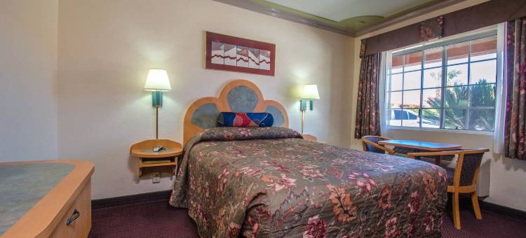 洛斯巴诺斯经济旅馆(Economy Inn Los Banos)图片