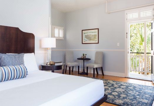 Elliott House Inn Hotel Overview