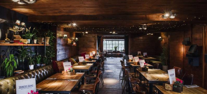 乔纳斯阿玛斯旅馆(The Joiners Arms)图片