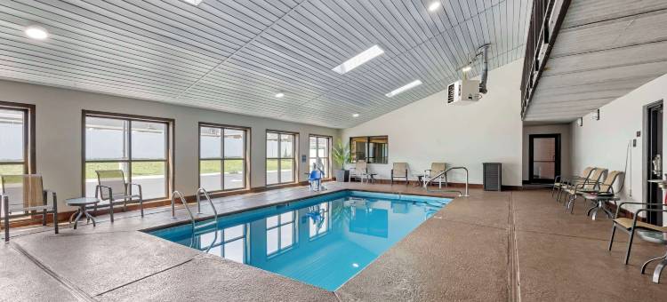 庆典贝斯特韦斯特套房酒店(Best Western Shelbyville Inn and Suites Celebration Inn)图片