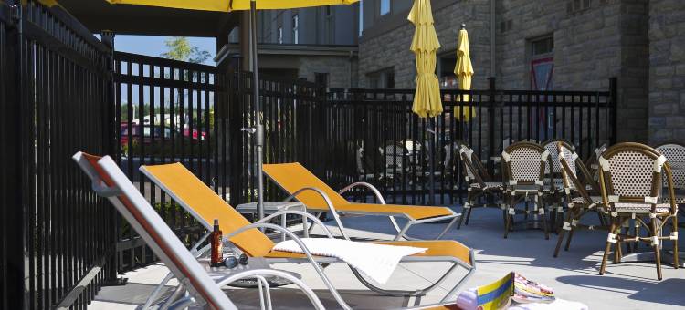 彼得华华品质酒店及套房(Quality Inn & Suites)图片