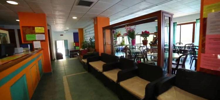 蓬塔利科萨酒店(Hotel Punta Licosa)图片