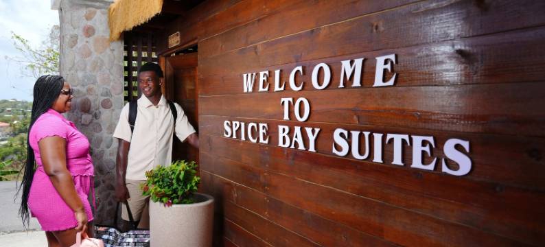 香料湾套房酒店(Spice Bay Suites)图片