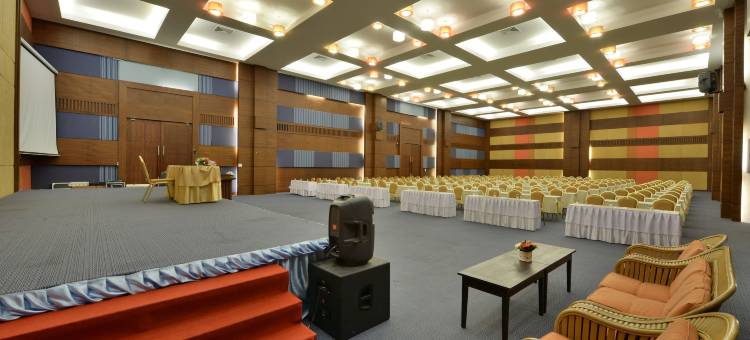 皇家帕拉悬崖海滩酒店(Royal Phala Cliff Beach Resort)图片