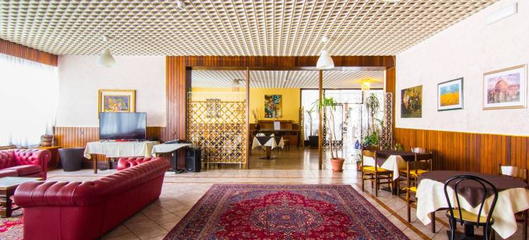 奇莫内埃克赛尔西奥酒店(Excelsior Hotel Cimone LowCost)图片