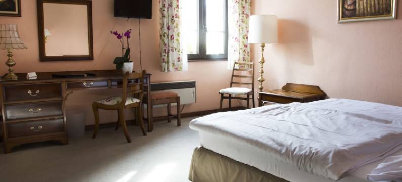 圣弗洛朗旅馆(Hostellerie Saint Florent)图片