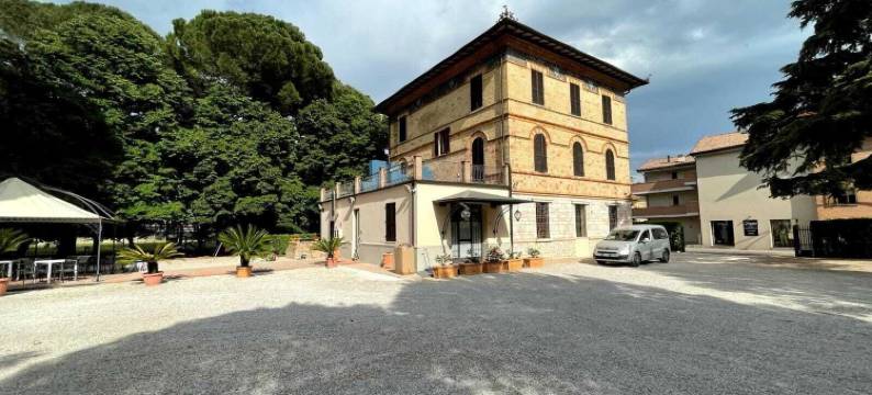 拉斐尔公园别墅酒店(Villa Raffaello Park Hotel)图片