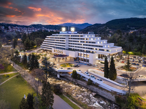 桑丹斯基因特酒店