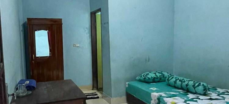 EXPRESS O 91669 阿梅尔公寓，靠近马蒂罗塔西公园(Express O 91669 Kost Amel Near Taman Mattirotasi)图片