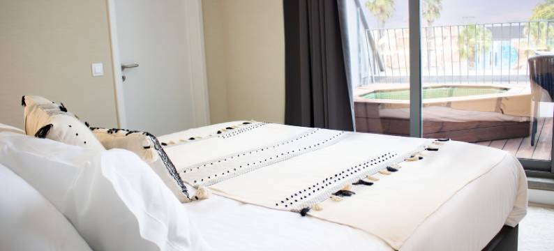 卡维亚里阿尔广场酒店(Kavia Hotel do Largo)图片