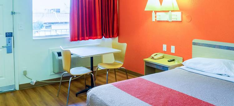 西阿什利旅馆(West Ashley Inn)图片