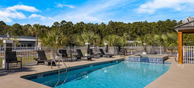海恩斯维尔丽怡酒店(Country Inn & Suites by Radisson, Hinesville, GA)图片