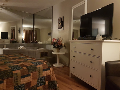 绿山墙汽车旅馆