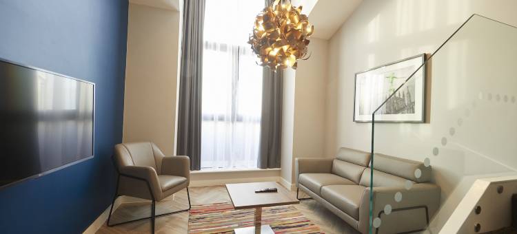 约克城罗姆兹酒店(Roomzzz York City)图片