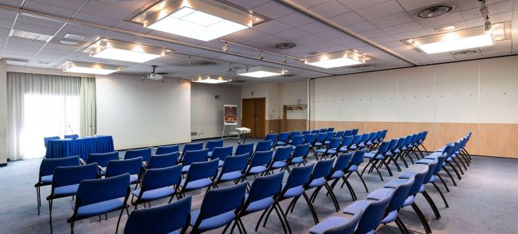 卡塞塔南部诺富特酒店(Novotel Caserta Sud)图片