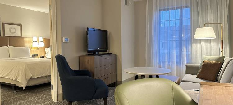Staybridge Suites Milwaukee West-Oconomowoc by IHG图片