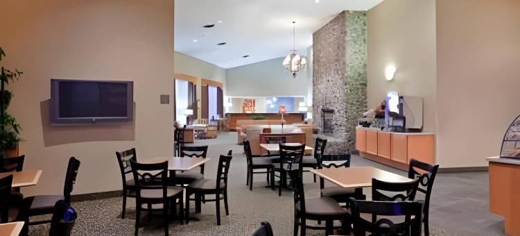 Holiday Inn Express 罗斯堡(Holiday Inn Express Roseburg)图片