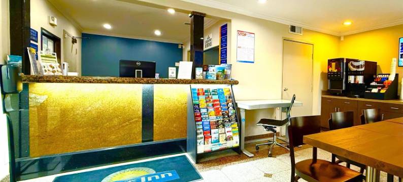 洛杉矶LAX雷东多曼哈顿海滩戴斯精选温德姆酒店(Days Inn by Wyndham Los Angeles LAX/ Redondo&ManhattanBeach)图片