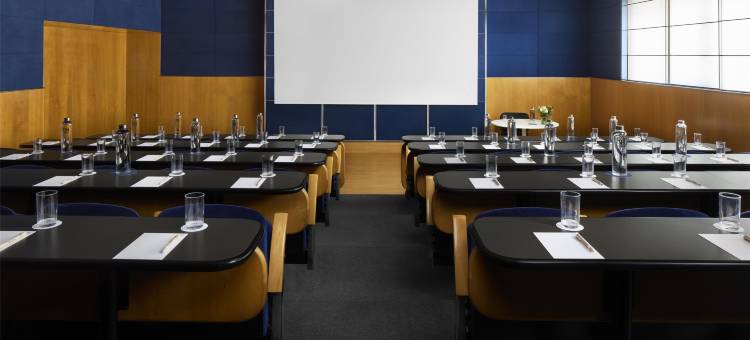 NH酒店-巴塞罗那体育场(NH Barcelona Stadium)图片